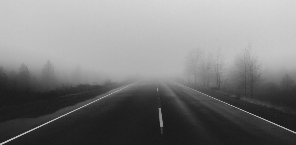 Conducción con niebla Consejos para conducir con niebla